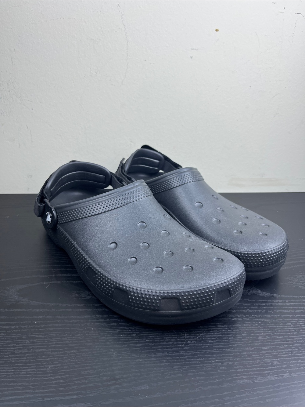Classic Black Men’s Comfort Clogs